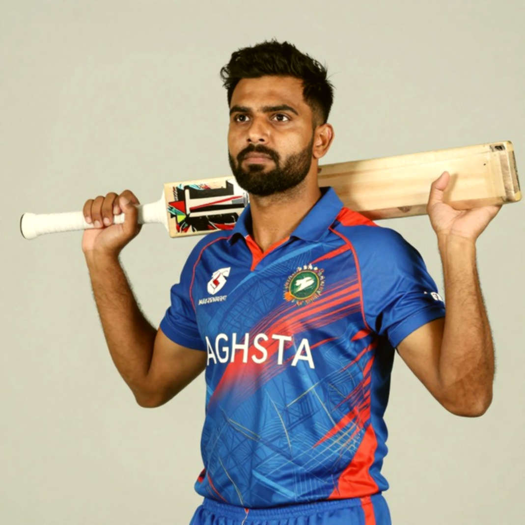 আর্মব্যান্ড খোলার আগে যে সন্ধ্যা ছিল: হারমানপ্রীতের বিদায় আর নারী ক্রিকেটের অদৃশ্য ভার