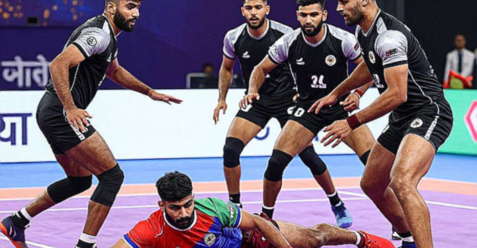 হাই-ফ্লায়ার: ২.৬ কোটির লাফ, আর লেজারে যেটা ওঠে না