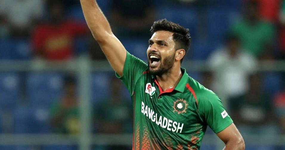 Defining Characteristics of Retired Pakistani Wicketkeeper's Career Defining Characteristics of Retired Pakistani Wicketkeeper's Career
