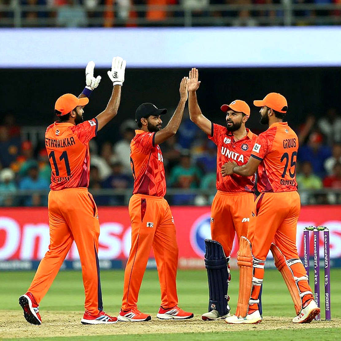 ট্রান্সফার উইন্ডোর লেজার: ব্লকচেইন কি ফুটবলের চুক্তি ভাঙচুর থামাতে পারবে?